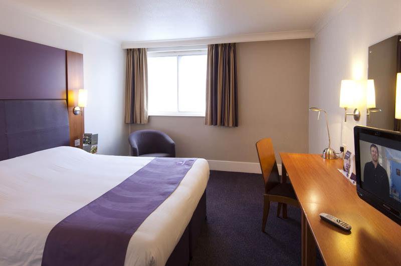 Premier Inn Bournemouth Westbourne Exterior photo